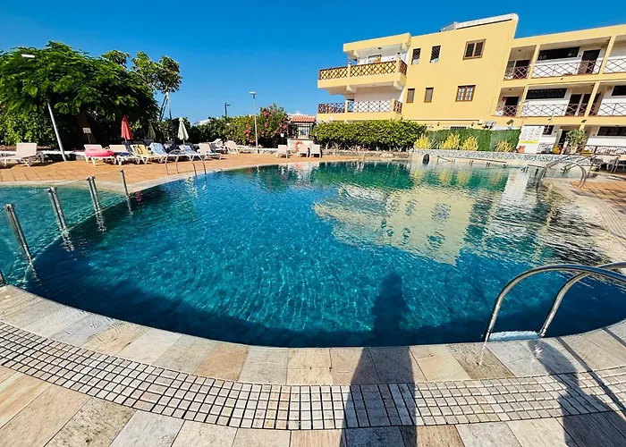 Neptuno Beachfront Retreat With Smart Tvs And Terrace