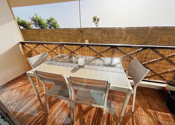 דירה Neptuno Beachfront Retreat With Smart Tvs And Terrace פוארטו דה סנטיאגו