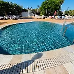 Neptuno Beachfront Retreat With Smart Tvs And Terrace