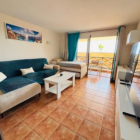 Neptuno Beachfront Retreat With Smart Tvs And Terrace Puerto de Santiago (Tenerife)