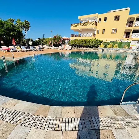 Neptuno Beachfront Retreat With Smart Tvs And Terrace