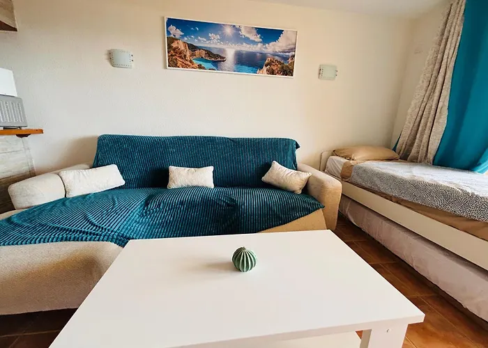 アパート Neptuno Beachfront Retreat With Smart Tvs And Terrace